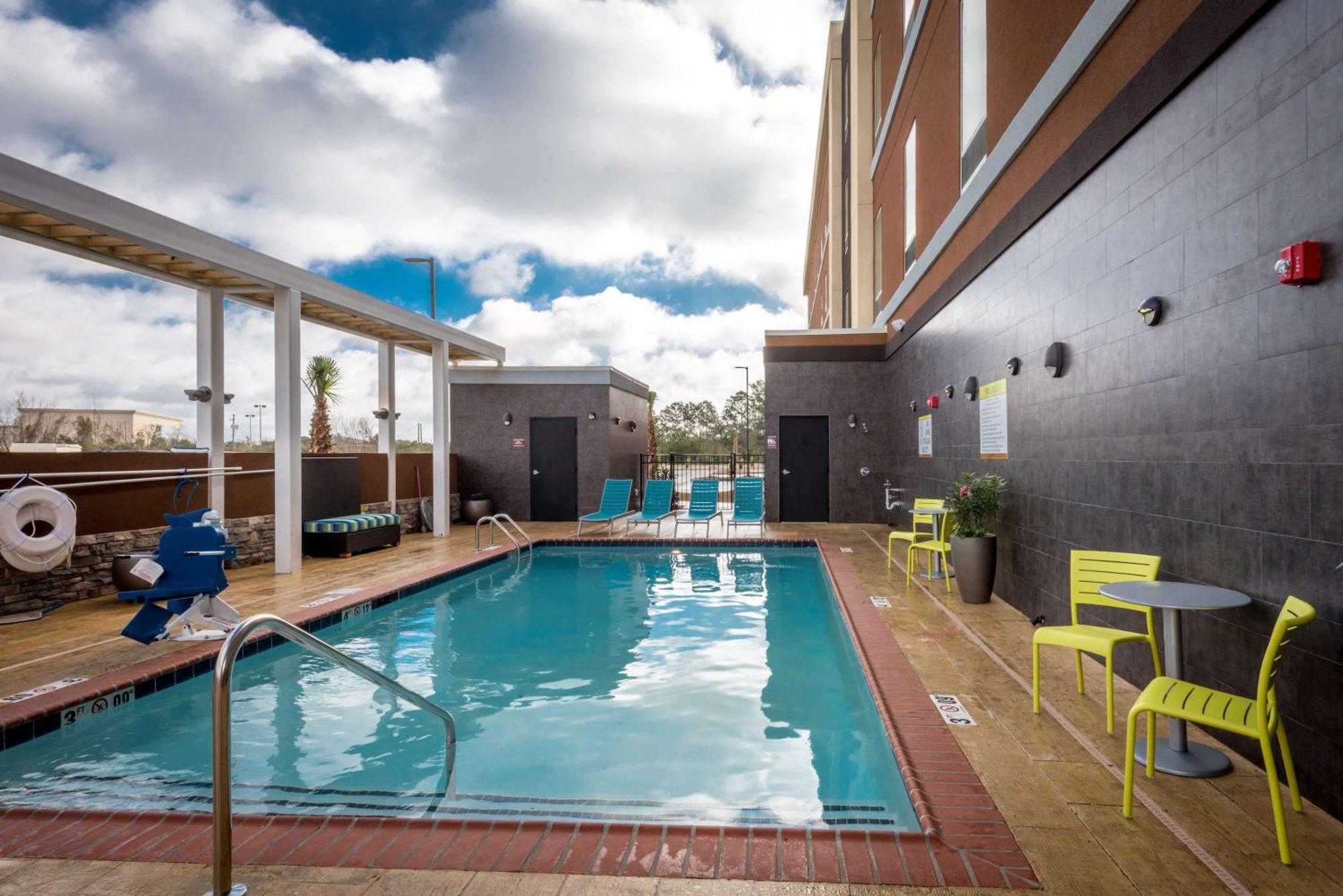 Home2 Suites By Hilton Gulfport I-10 מראה חיצוני תמונה
