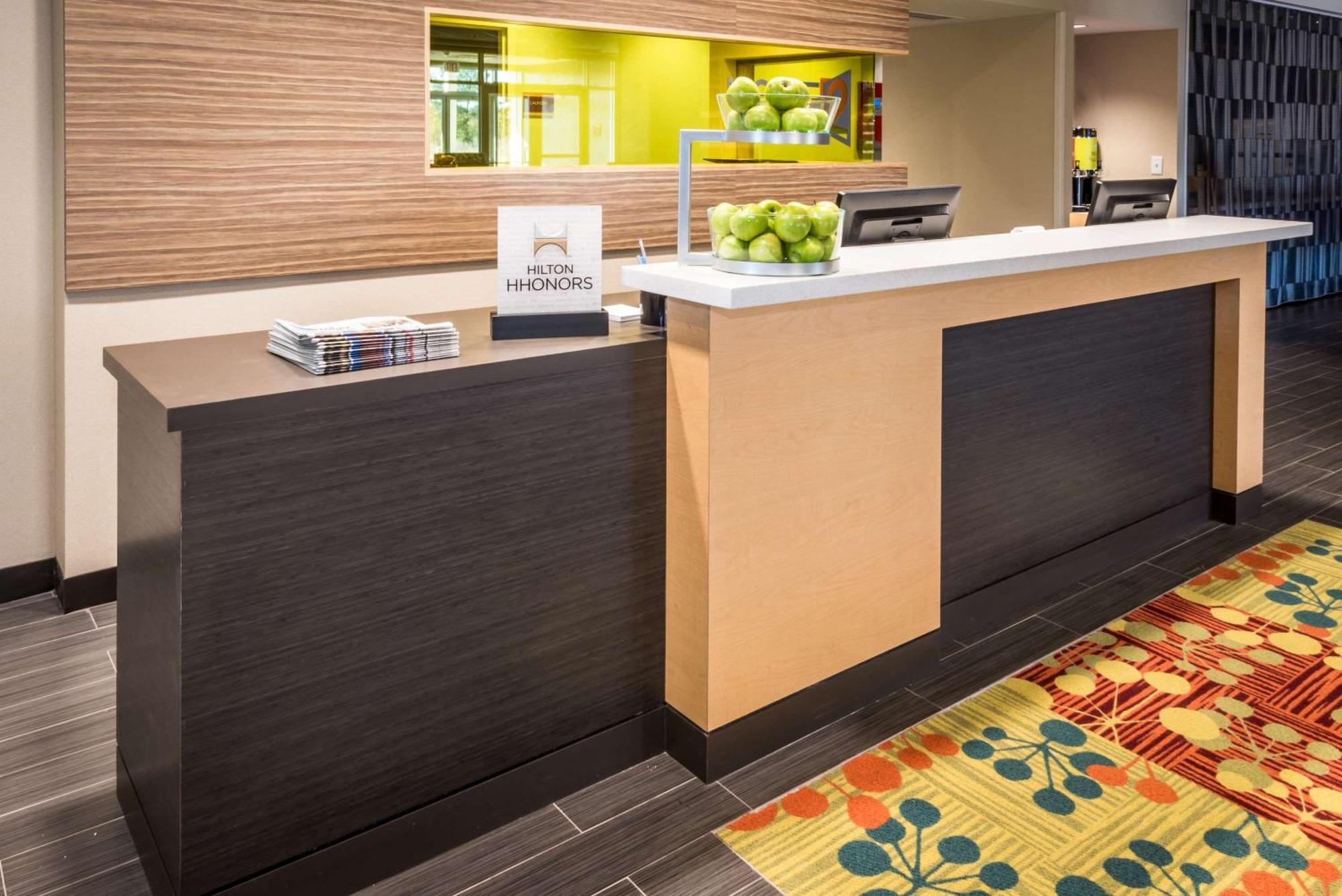 Home2 Suites By Hilton Gulfport I-10 מראה חיצוני תמונה