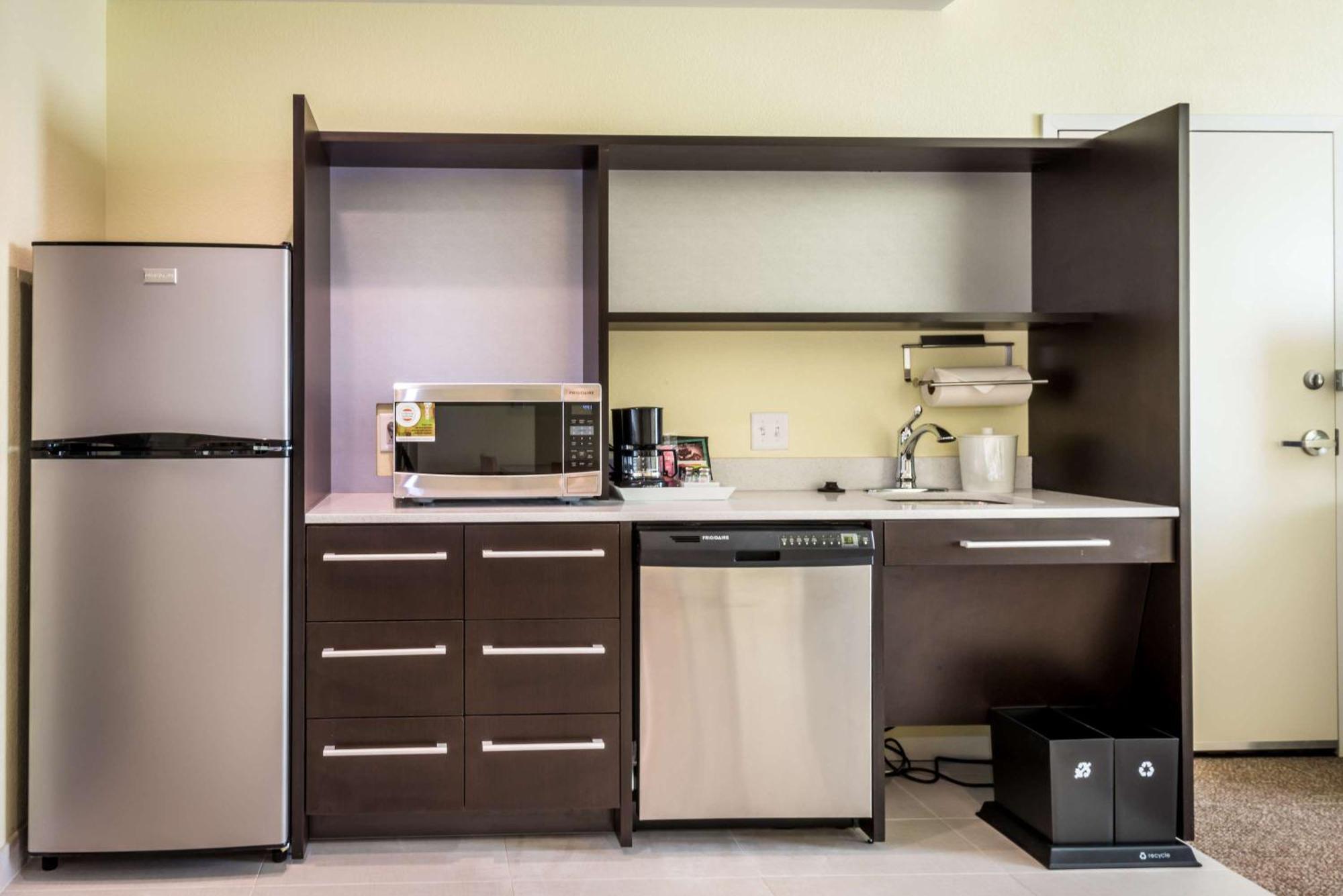 Home2 Suites By Hilton Gulfport I-10 מראה חיצוני תמונה